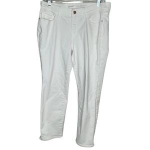 Old Navy Straight Mid Rise Jeans White‎